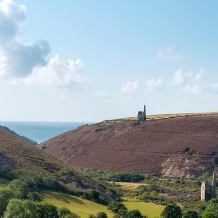 Newly Renovated Characterful Cottage, Wheal Rose Scorrier Esterno foto