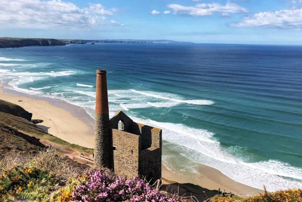 Newly Renovated Characterful Cottage, Wheal Rose Scorrier Esterno foto